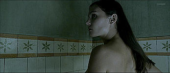 Actress - Virginie Ledoyen: Movie - Saint-Ange